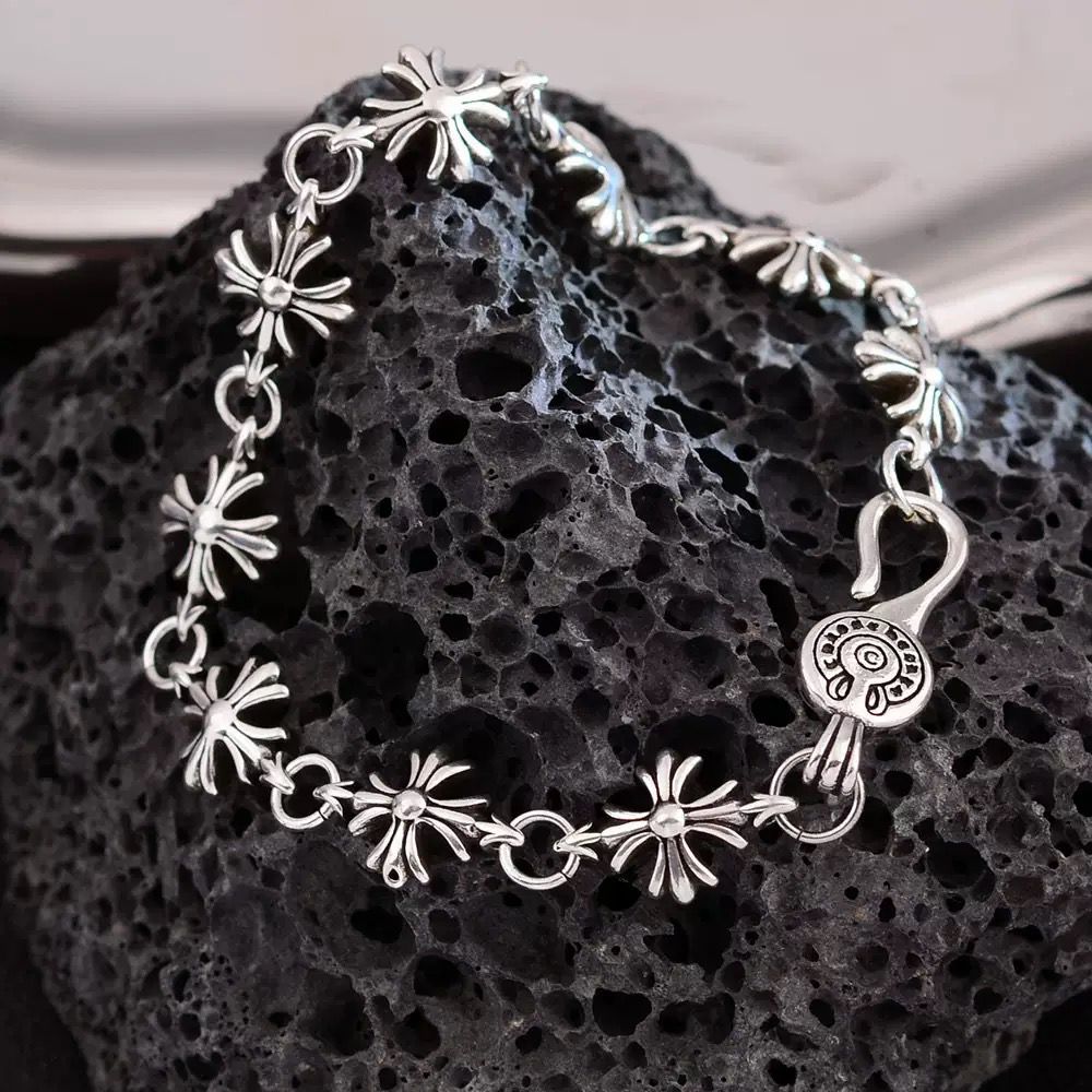 Bracelet Floral Gothique – Chrome_1