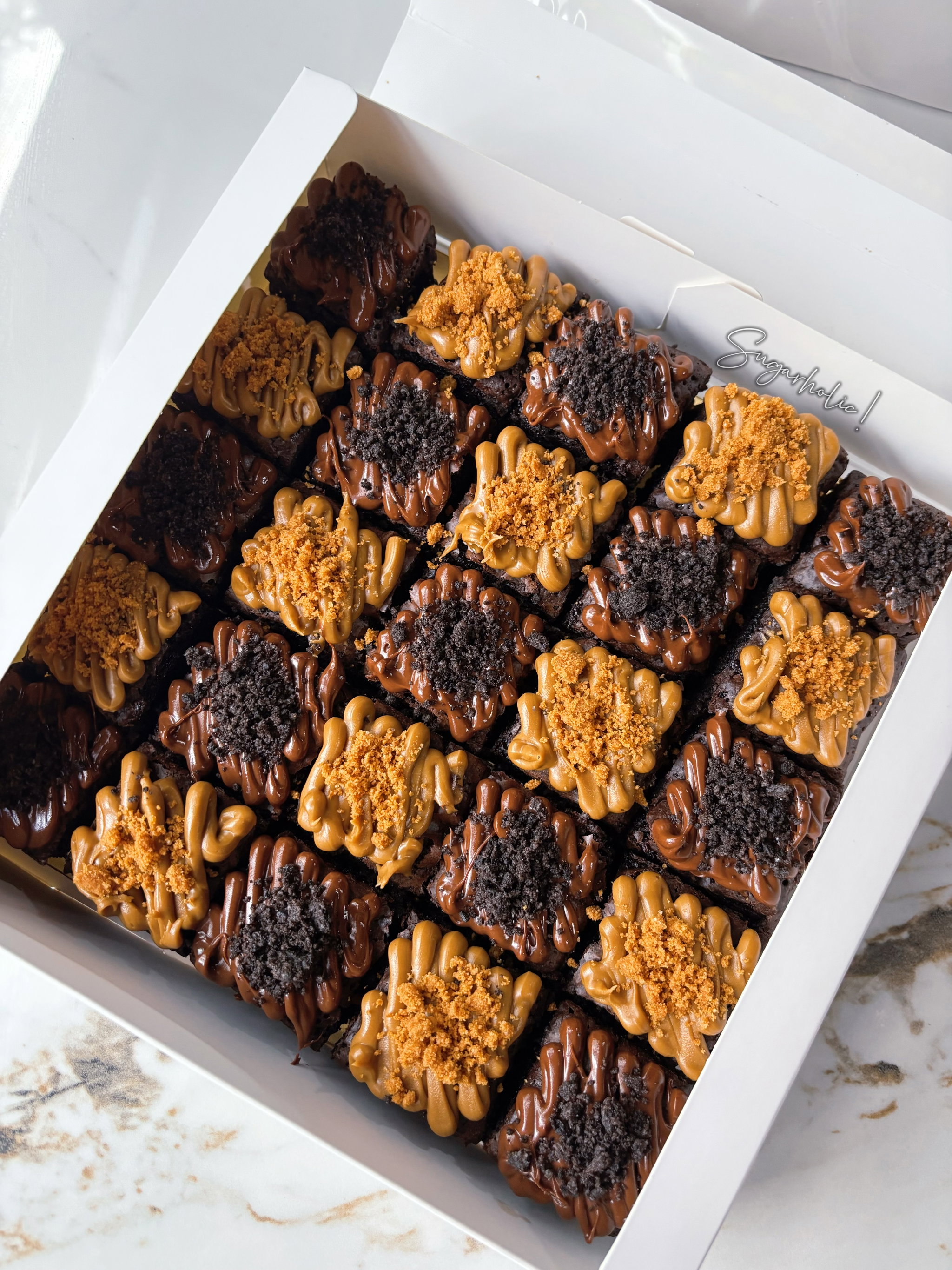8” Fudgy Brownies_5