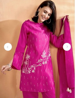 Fuchsia and white embroidered kurta with trousers and dupatta