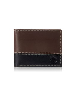 Timberland Men's Leather Passcase Bifold Wallet Hybrid
