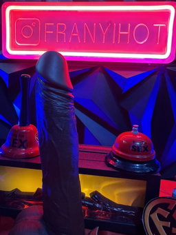 PENE REALISTA VIBRATORIO A CONTROL REMOTO 