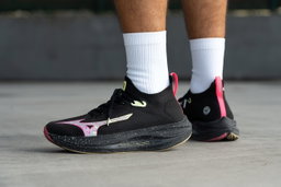 MIZUNO NEO VESTA 