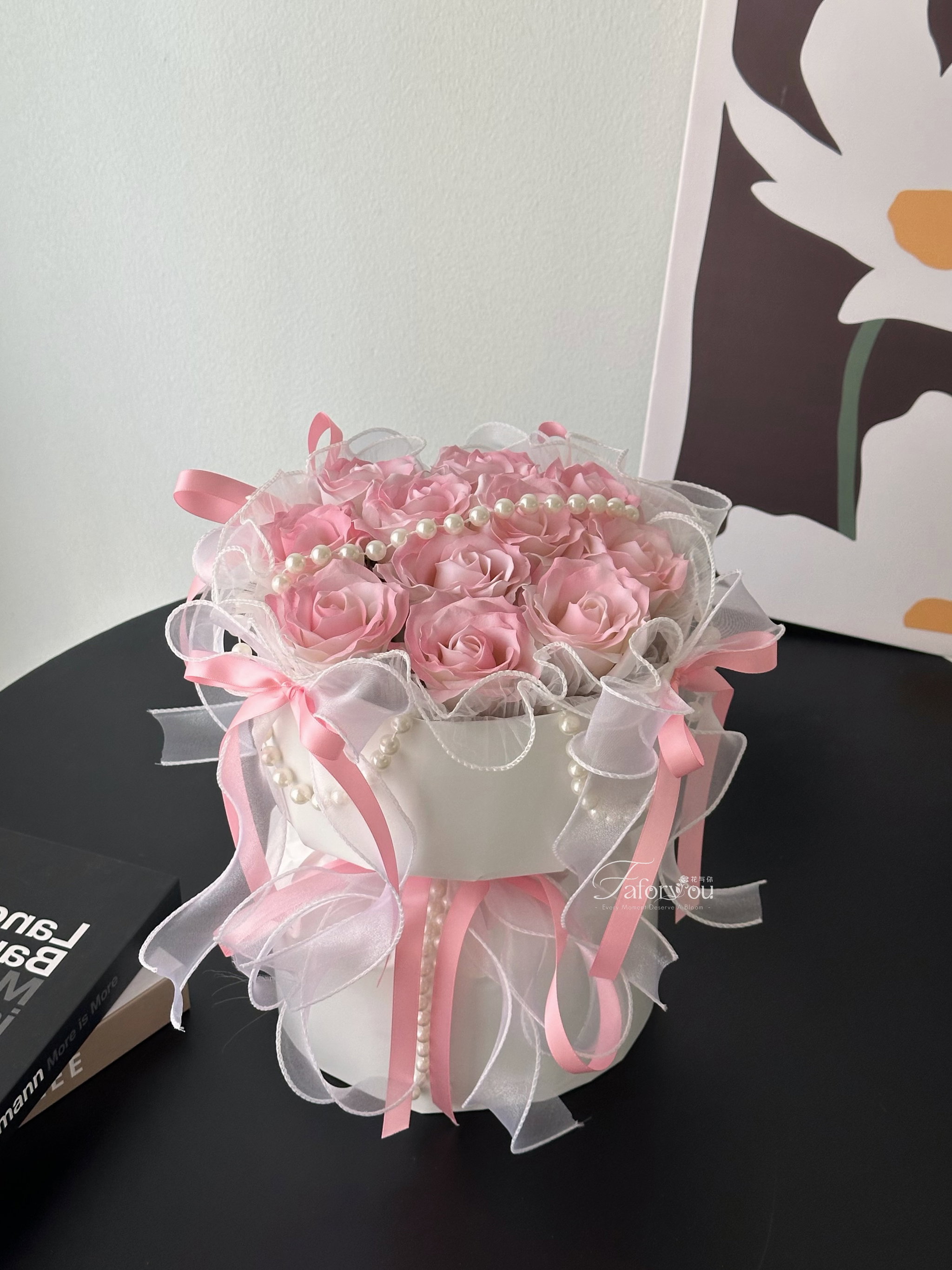 11 Stalk Ballet Style Soap Rose Round Bouquet _0