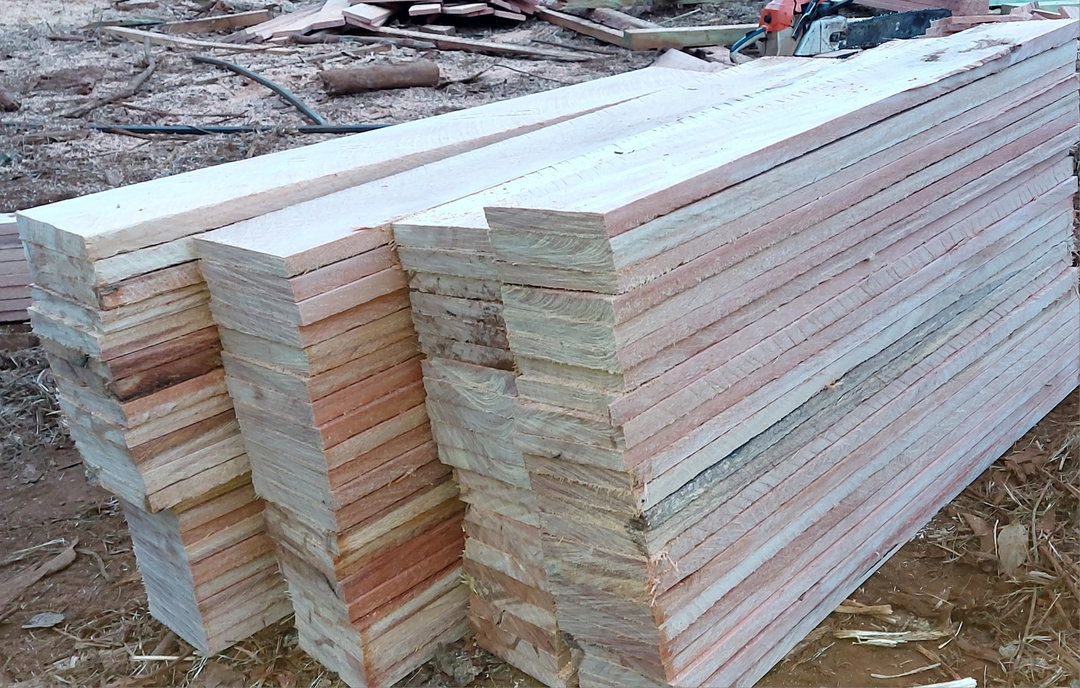 38 x 130 (Saligna Planks)