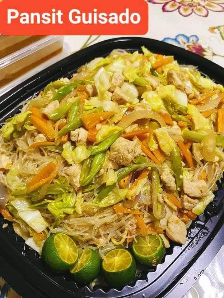 PANSIT BIHON GUISADO