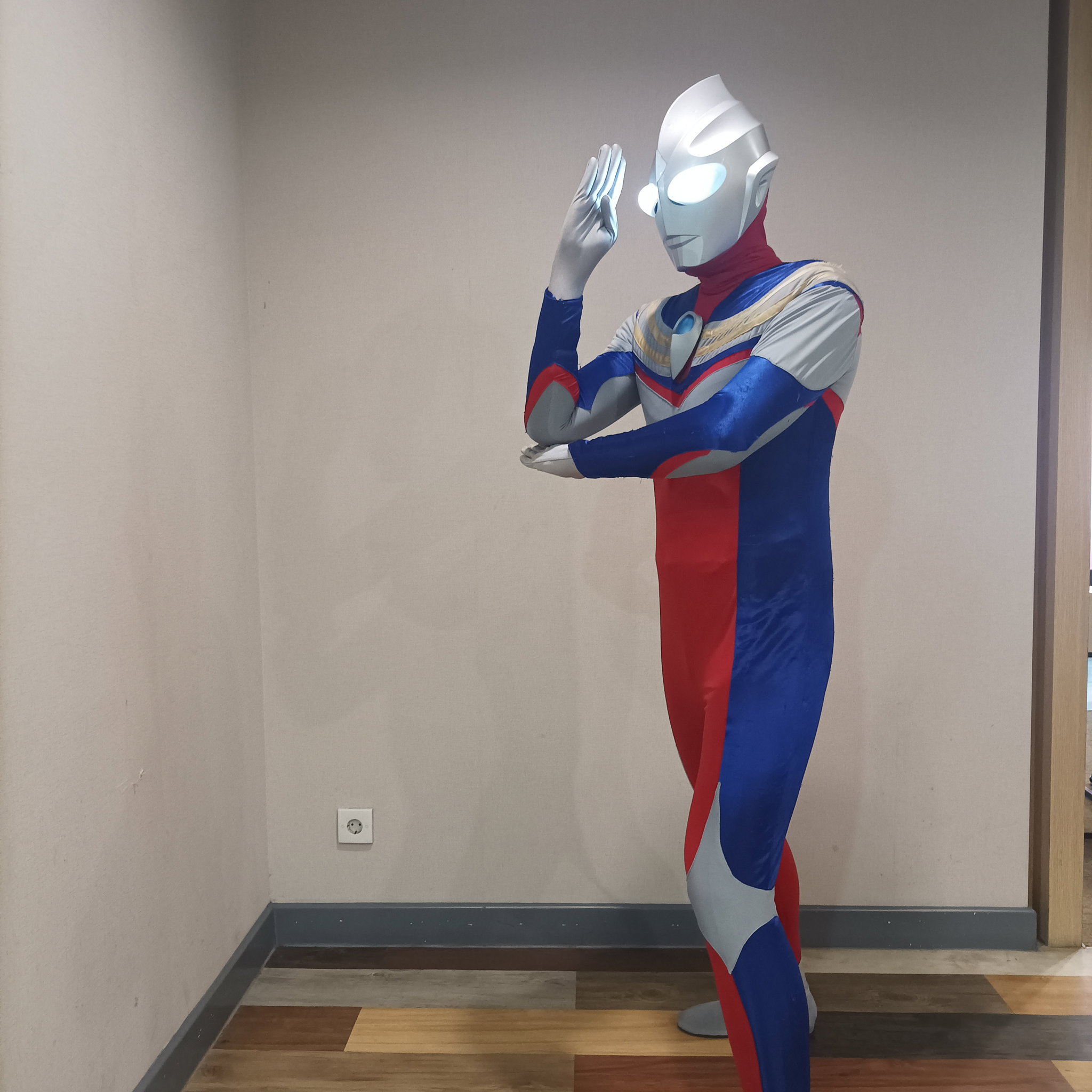 ULTRAMAN TIGA_2