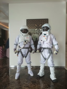 ASTRONOUT