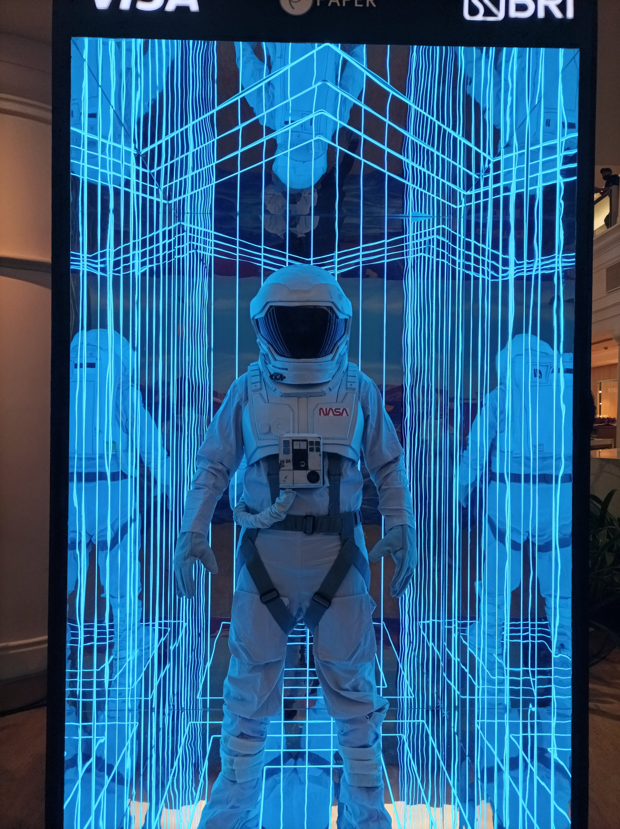 ASTRONOUT_5