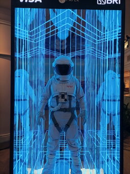 ASTRONOUT