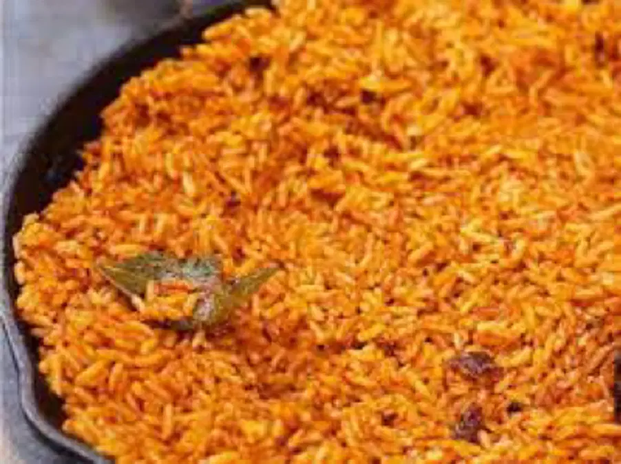 Jollof Rice (₦500)