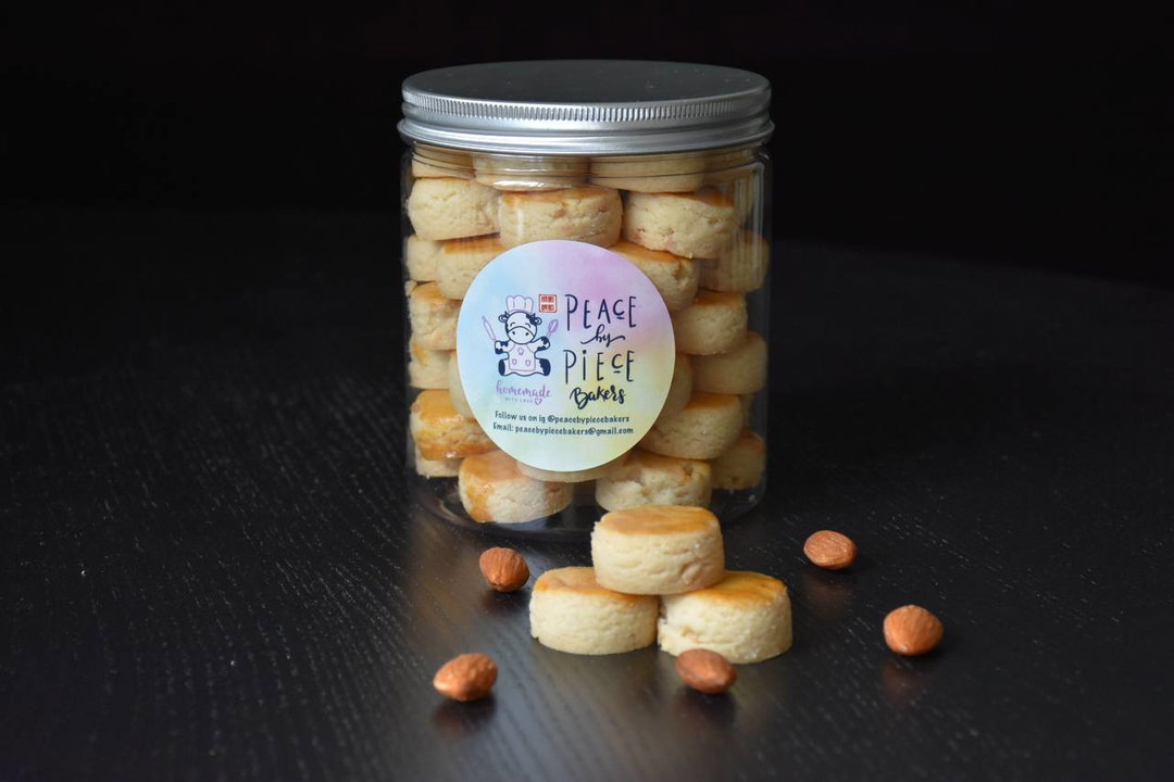 Almond Cookies (Dairy Free!)