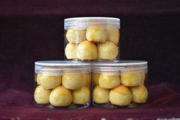 Round Pineapple Tarts