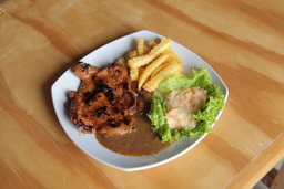 SIZZLING GRILL CHICKEN CHOP