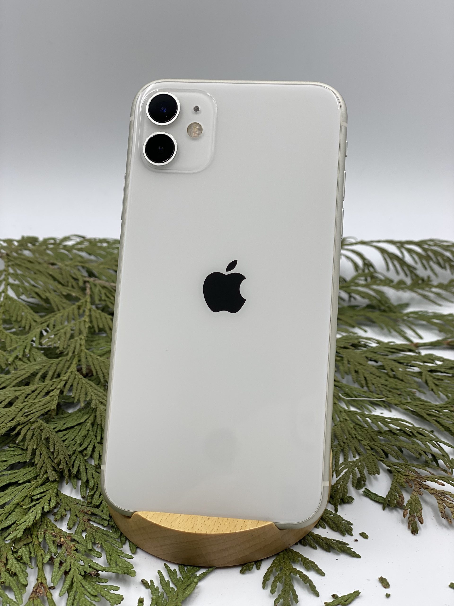 IPhone 11 128 Gb Used_0