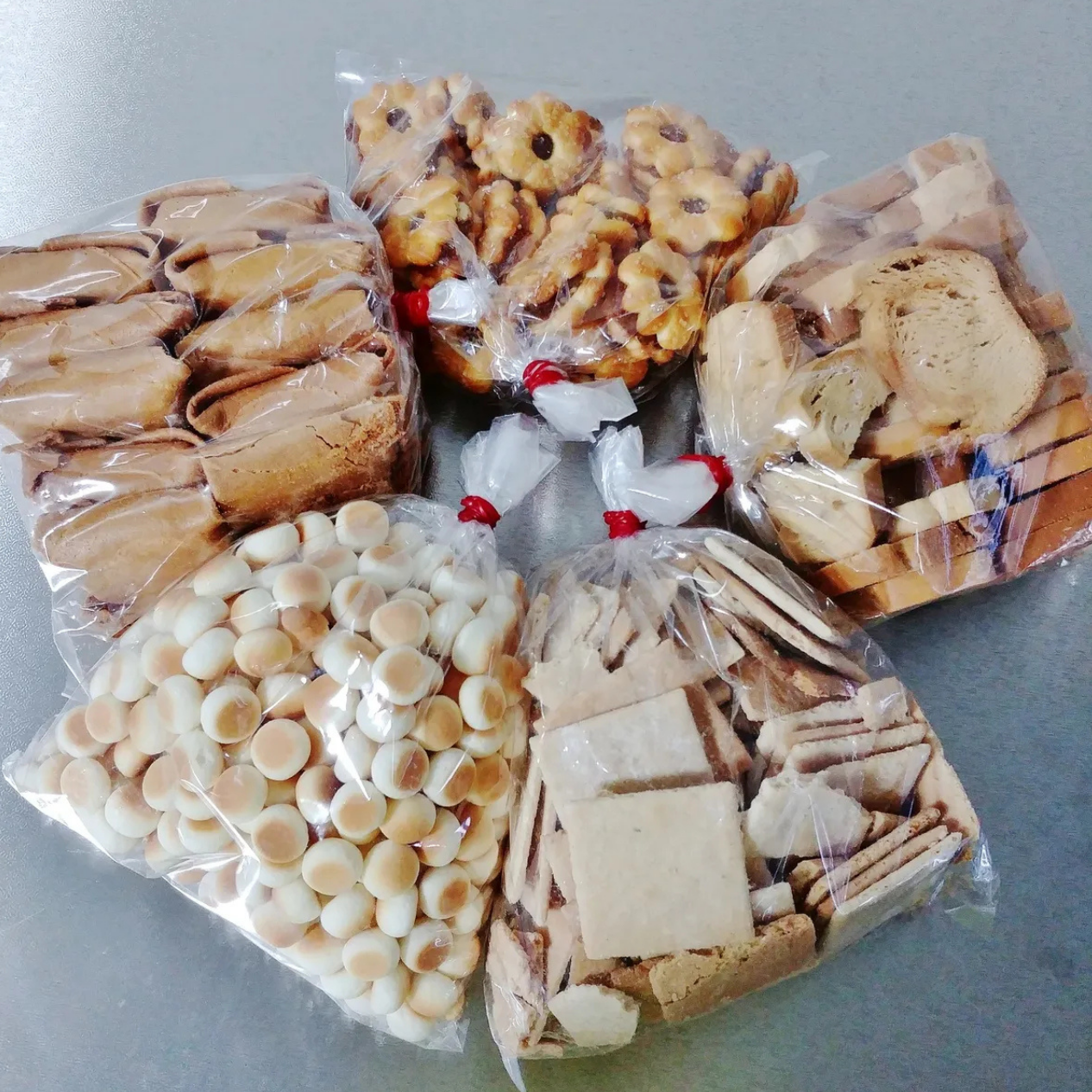 C76 Biscuit Packs