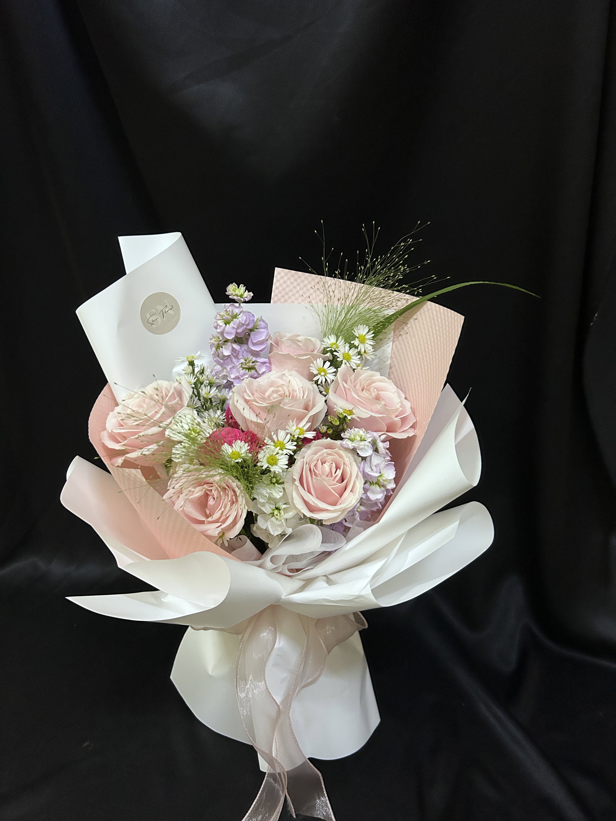 Blush Petals_0