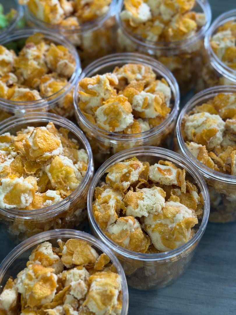 Golden Butter Cornflakes (30pcs)_0