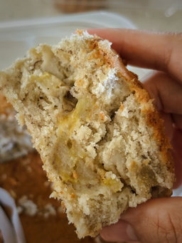 Grandpa Hee’s banana cake