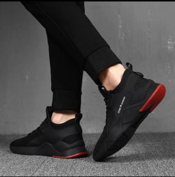 Paire de Basket "Fashion" couleur noire