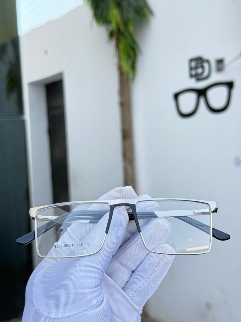 JWLE_0048 Assorted metal frame_13