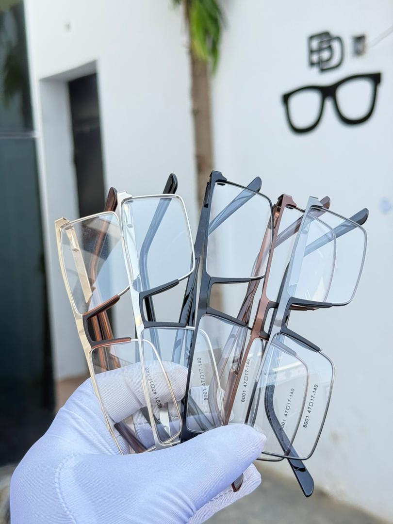 JWLE_0048 Assorted metal frame_5