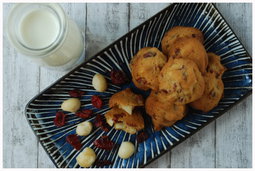 Cranberry & Macadamia Cookies