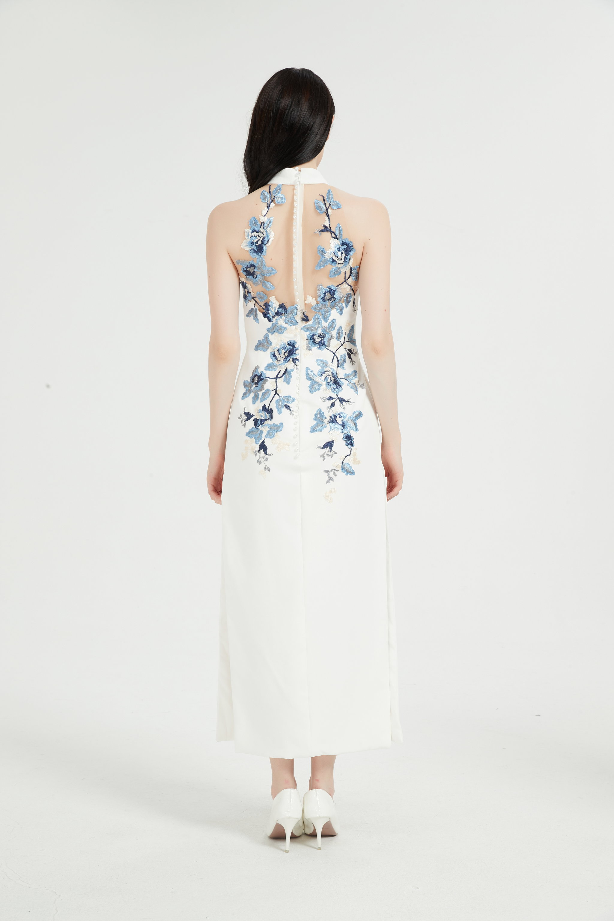 The Halter Porcelain in Midi #3_14