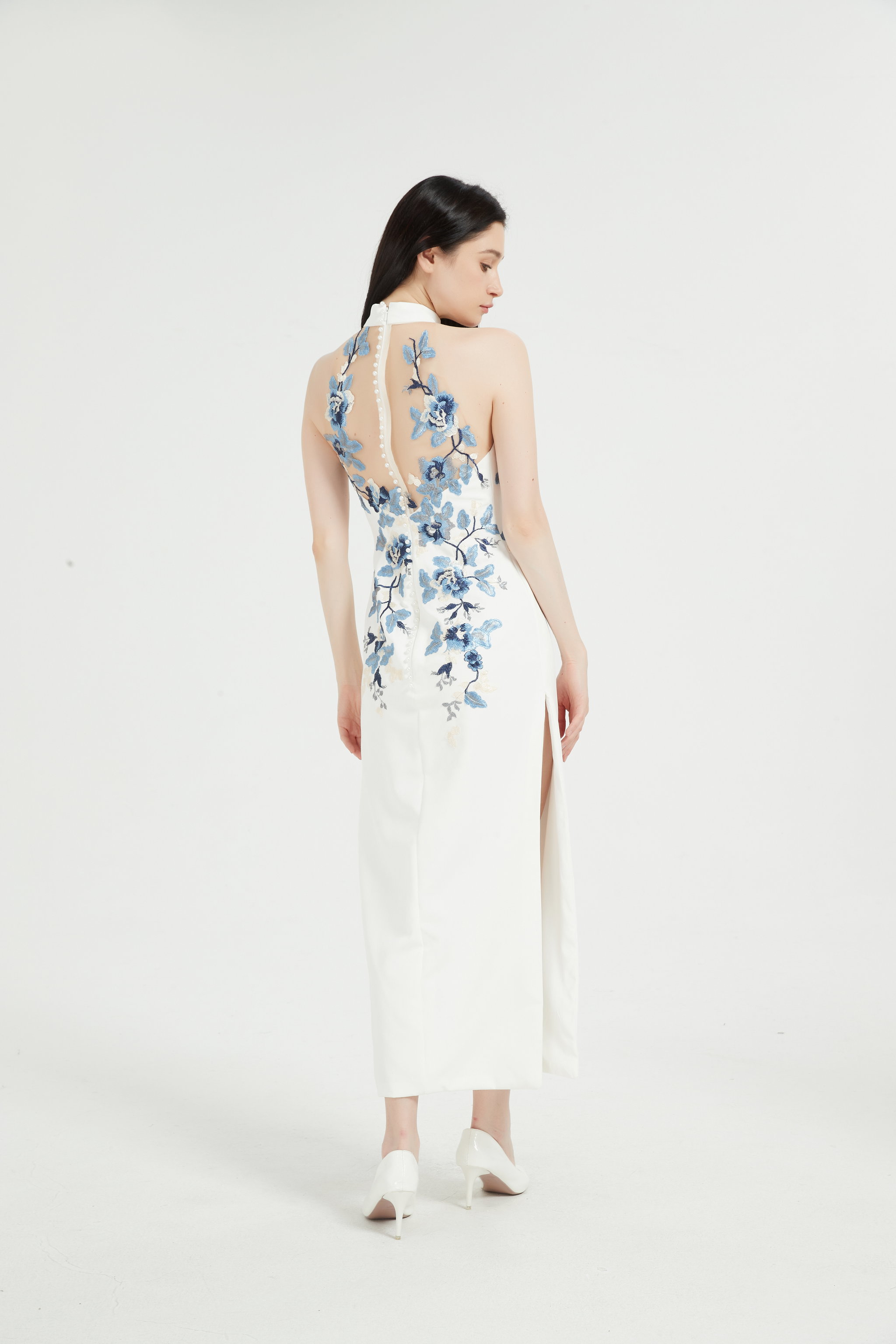 The Halter Porcelain in Midi #3_12