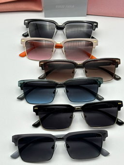 JWLE_0053 Assorted eyeglasses