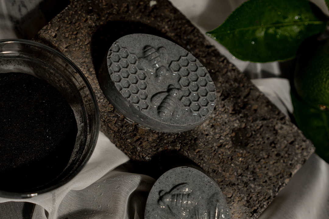 Uruti | Activated Charcoal Soap