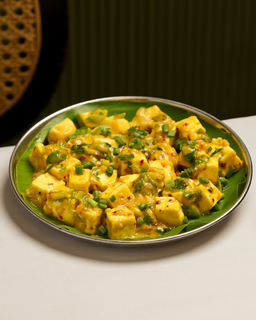 Kandhari Paneer