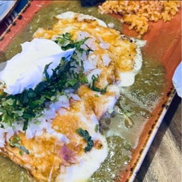 Grande Chicken Enchiladas (Green Sauce)