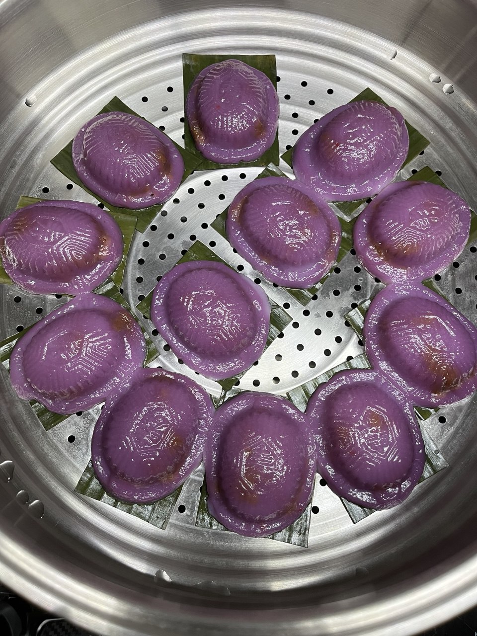Traditional Ang Ku Kueh  (6 pcs / box)