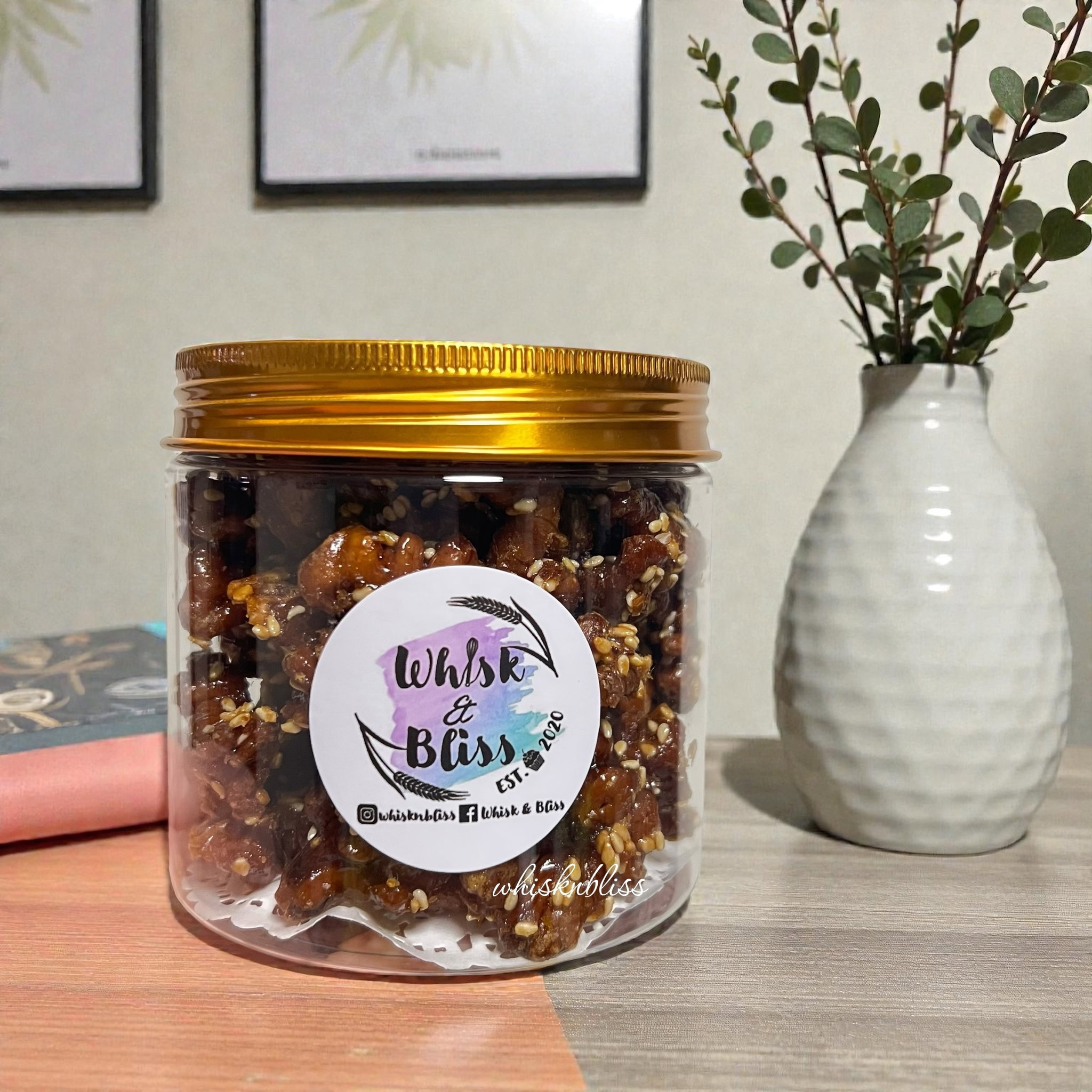 Caramelised Walnut Snack _0