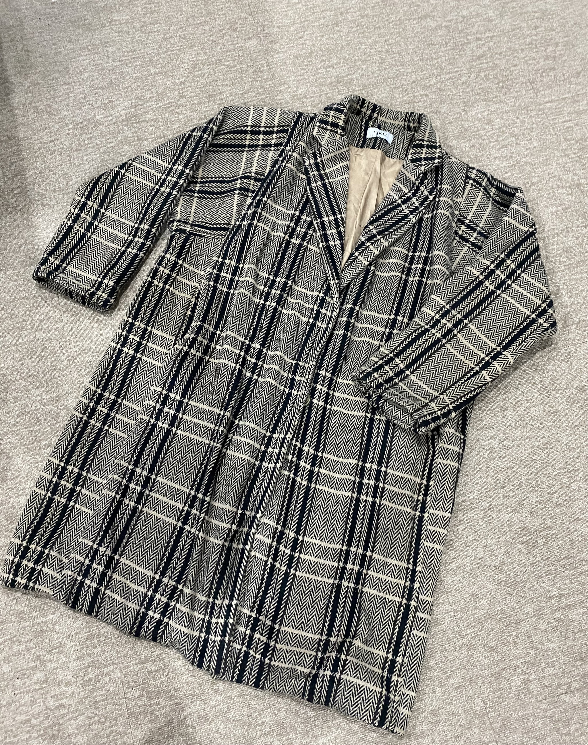 Trench Coat _1