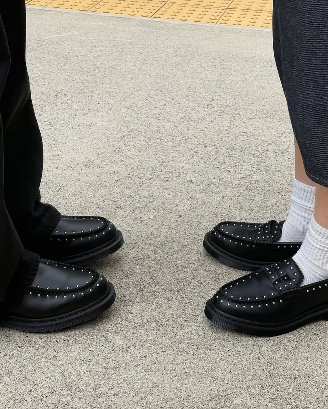 Dr. Martens x Supreme Penton Leather Loafer “Black”_7