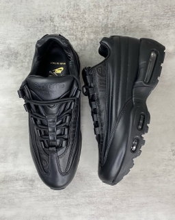 Nike x Supreme Air Max 95 Lux “Triple Black”