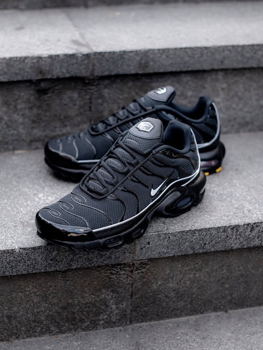 Nike Air Max Plus TN “Black Reflective”_0