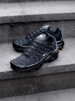Nike Air Max Plus TN “Black Reflective”