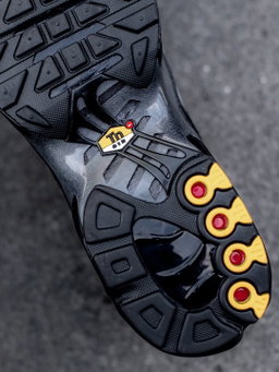 Nike Air Max Plus TN “Black Reflective”