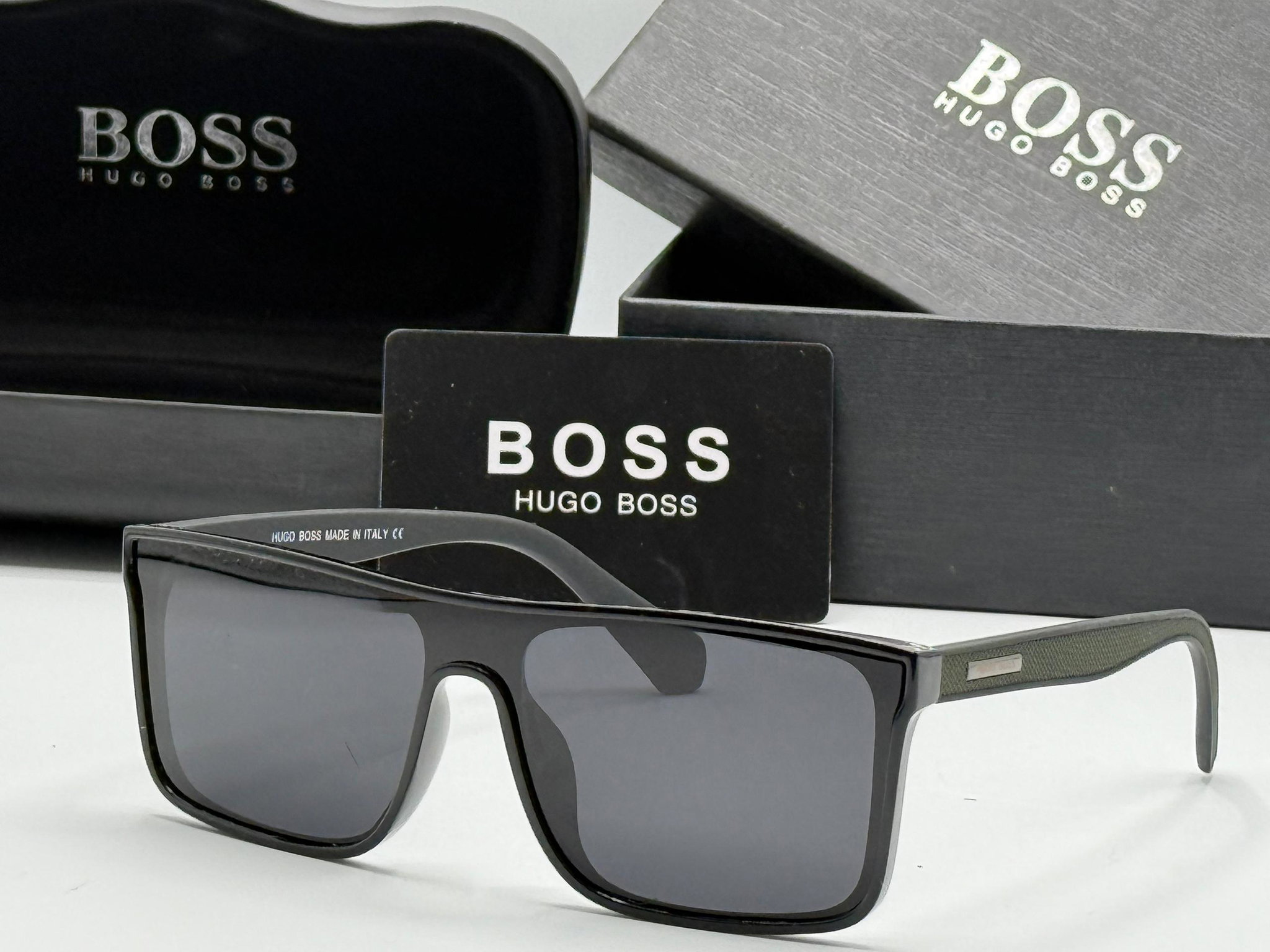JWLE_0060 BOSS,TOMFORD,EMPERIOR,ARMANI,CARRERA sunglasses  _10