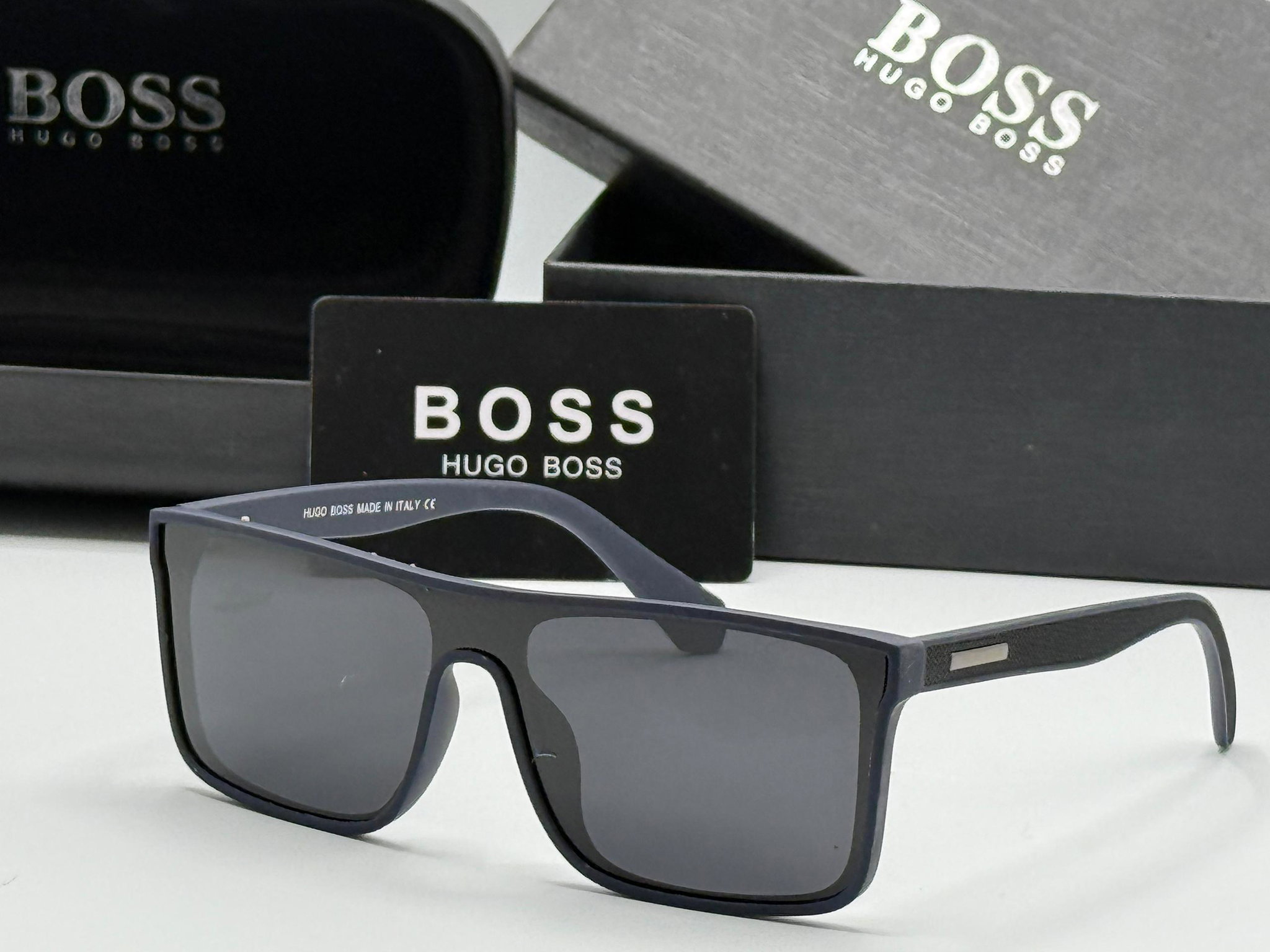 JWLE_0060 BOSS,TOMFORD,EMPERIOR,ARMANI,CARRERA sunglasses  _11