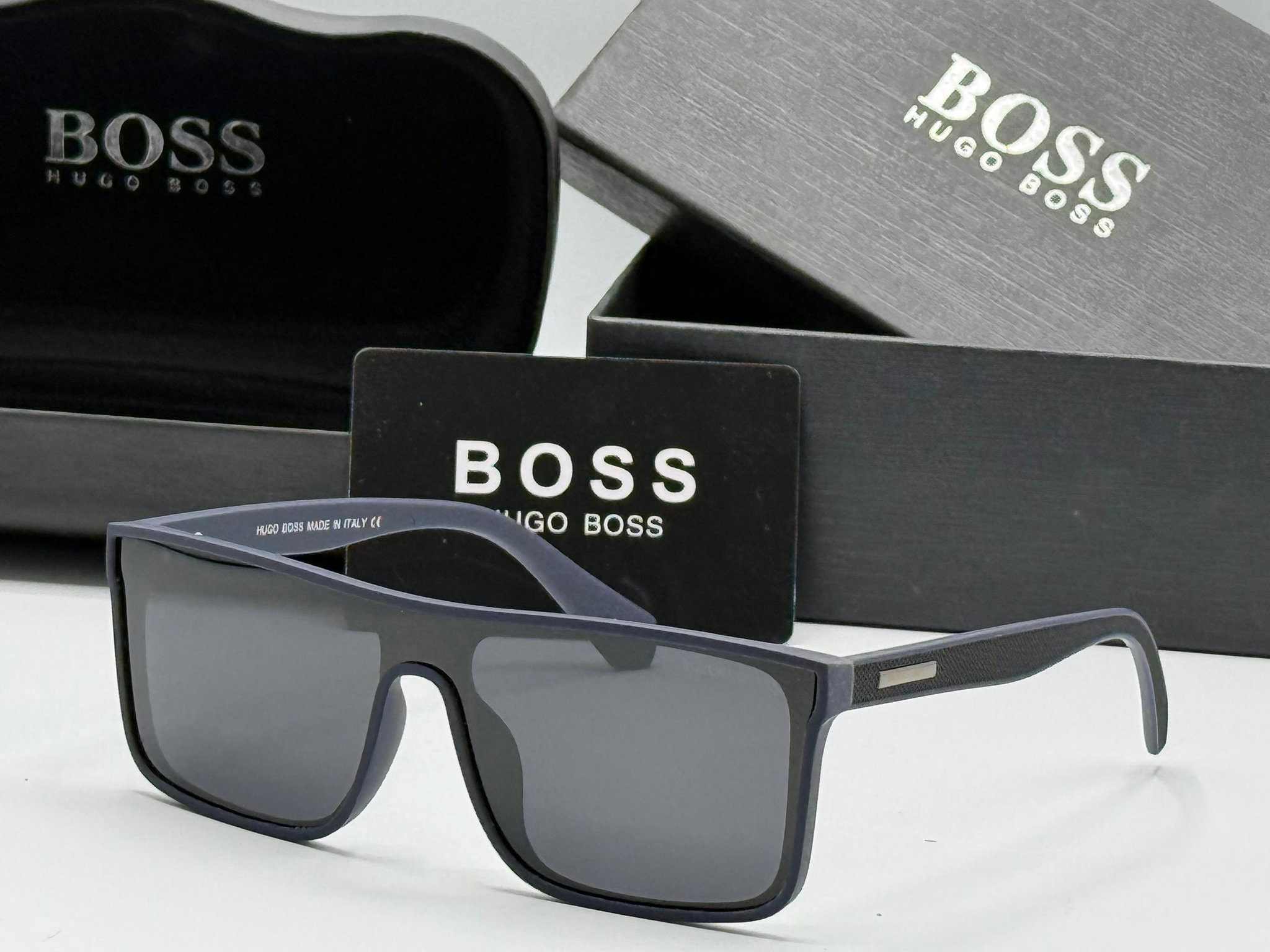 JWLE_0060 BOSS,TOMFORD,EMPERIOR,ARMANI,CARRERA sunglasses  _8