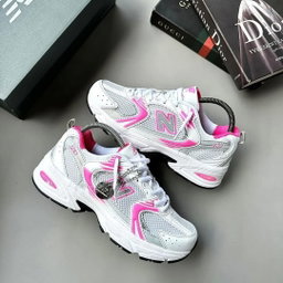 New Balance 530 “White/Hot Pink”