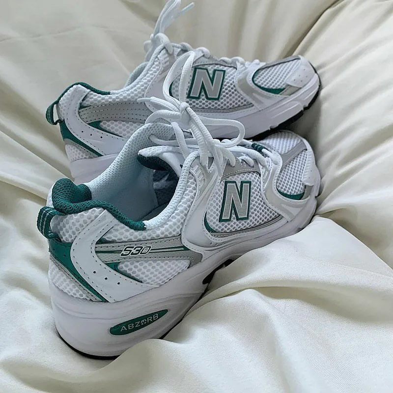 New Balance 530 “White/Silver/Green” 🤍💚_1
