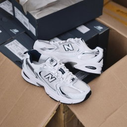 New Balance 530 “White/Blue Navy” 🤍💙