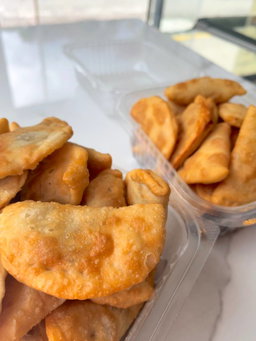 PASTELITOS DE CARNE