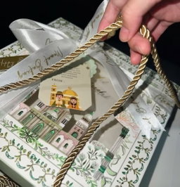 Eid Mubarak Gift Box with Handle