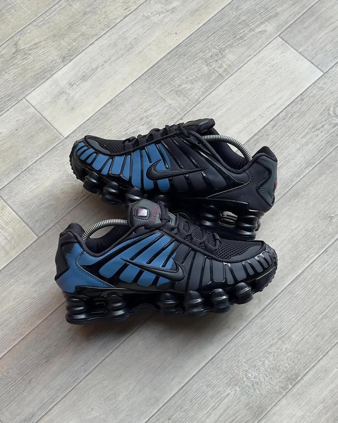 Nike Shox TL “Reflective Blue/Black” 🖤🔵