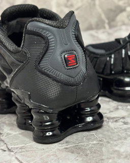 Nike Shox TL “Metallic Black” 🖤⚙️